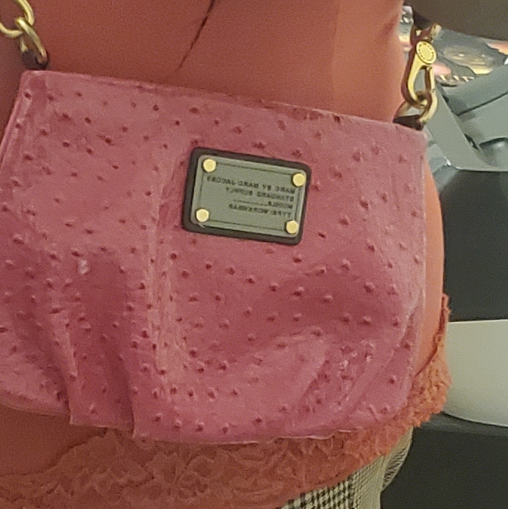 AUTHENTIC PINK MARC JACOBS PURSE - Picture 5 of 6